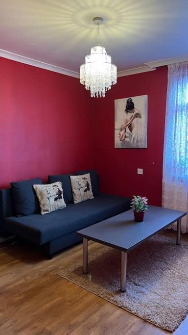 Palaz 6 - 2 Bedroom Flat Едмонтон Екстер'єр фото